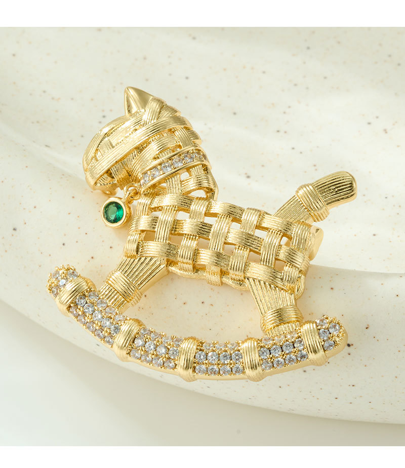 Diseño original niño bonito trenzado patrón con circonio agitador caballo broche aleación de cobre oro real chapado delicado pin broche pic 20