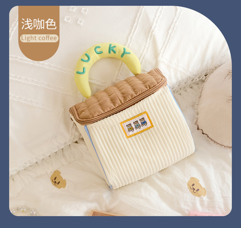 新款可爱房子化妆包大容量手提包便携旅行收纳洗漱包浴室化妆包包详情17