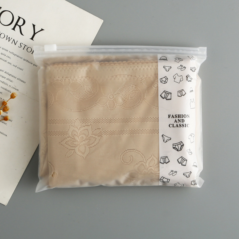 Wholesale of in-stock eva frosted self-sealing bags, transparent sealed zipper bags, clothing and underwear packaging bags, sealing and bone pulling bags pic 8