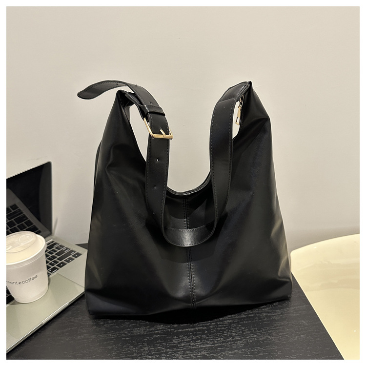 复古通勤质感单肩包包女2024今年流行韩版气质腋下包托特包时尚女详情10