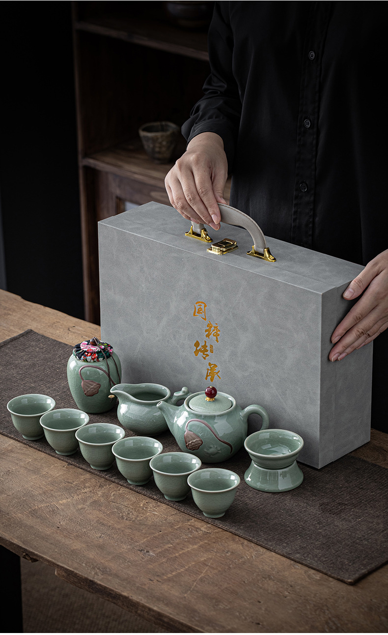 Relief Ge Kiln crackle Kung Fu tea set, a complete set of high-end ice-crack glaze ceramic for home use, practical for office use and as a gift pic 6