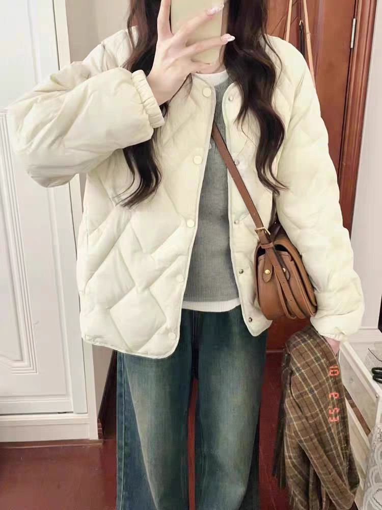 2025秋冬短款菱格圆无领轻薄羽绒服女士内胆白色鸭绒时尚休闲外套详情9