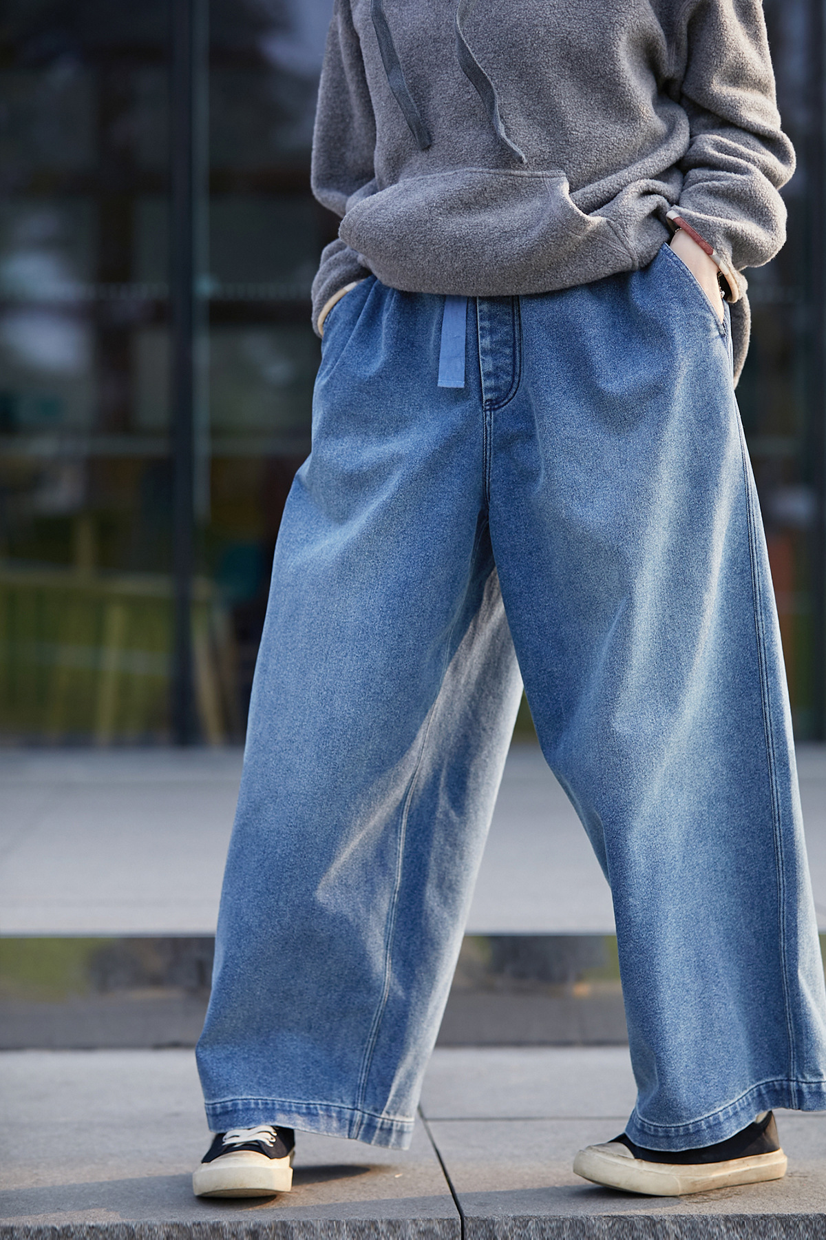 2025春秋款少年蓝色文艺小众松紧腰传统水洗磨毛休闲牛仔裤详情9