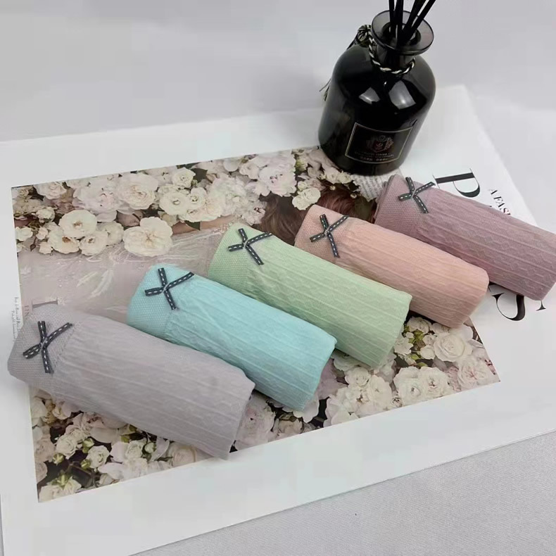 外贸时尚优品女士内裤女生纯棉石墨烯裆高弹无痕女式三角内裤批发详情9