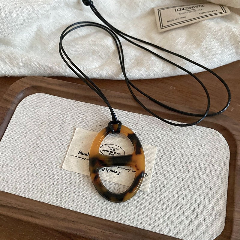 Maillard retro necklace for women, a new and niche Korean-style sweater chain, a fashionable autumn and winter versatile and high-end necklace for wholesale pic 35