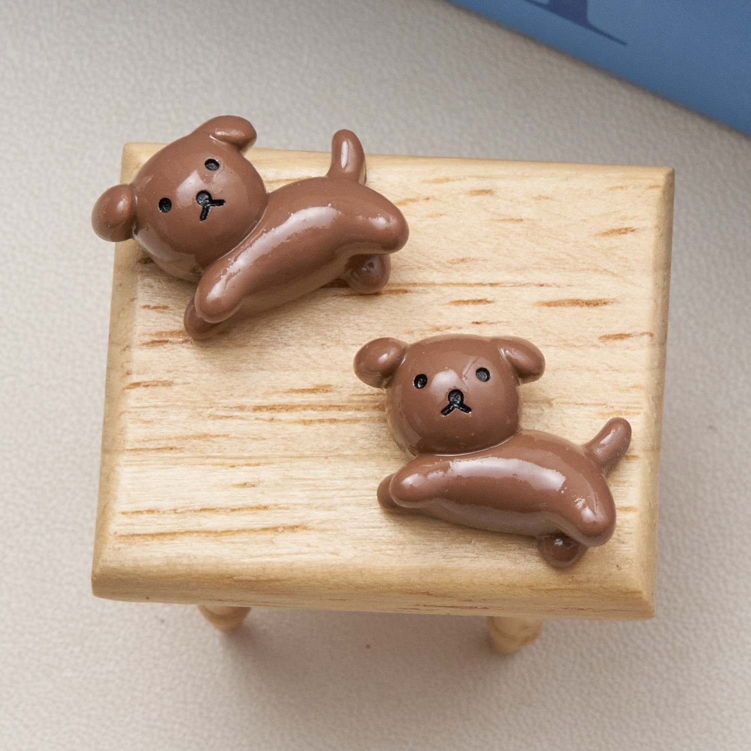 四色迷你小狗新款奶油胶树脂配件高级感发卡diy食玩手机壳冰箱贴详情10