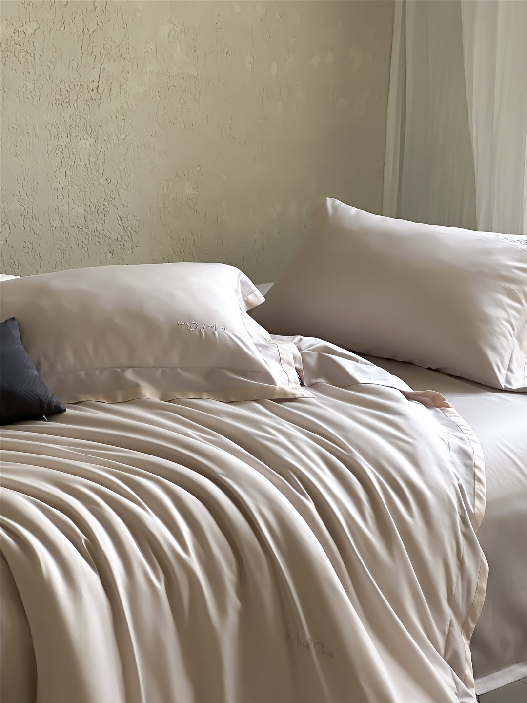 Minimalist style 100-count ultra-fine denier Tencel cotton four-piece set, high-end and silky smooth naked sleeping grade bedding pic 55