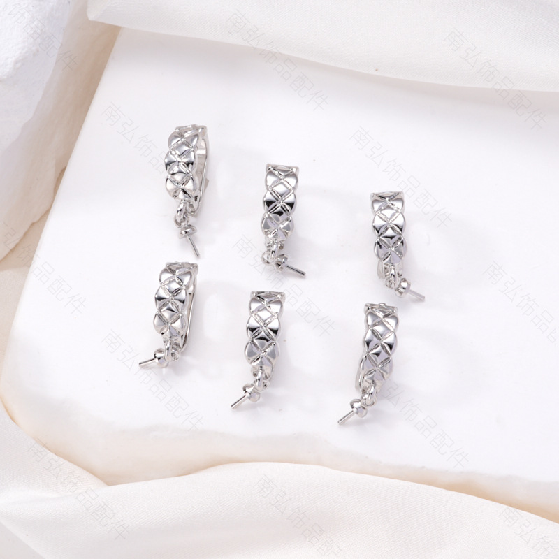 18K gold-plated color-preserving pearl necklace pendant buckle, micro-inlaid universal buckle strap, sheep eye needle empty stand accessory diy accessory pic 22