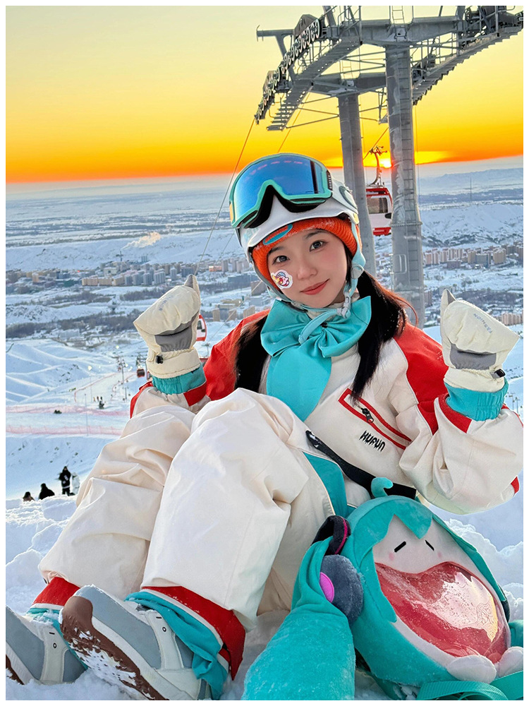 初音可爱单间包fufu痛包玩偶可爱男女miku礼物收纳包双肩包毛绒包详情4