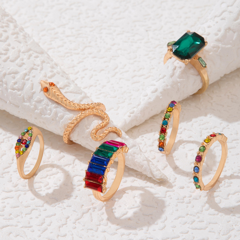 欧美流行饰品戒指手饰 蛇形爱心仿绿宝石镶钻ins风五件套戒指女详情25