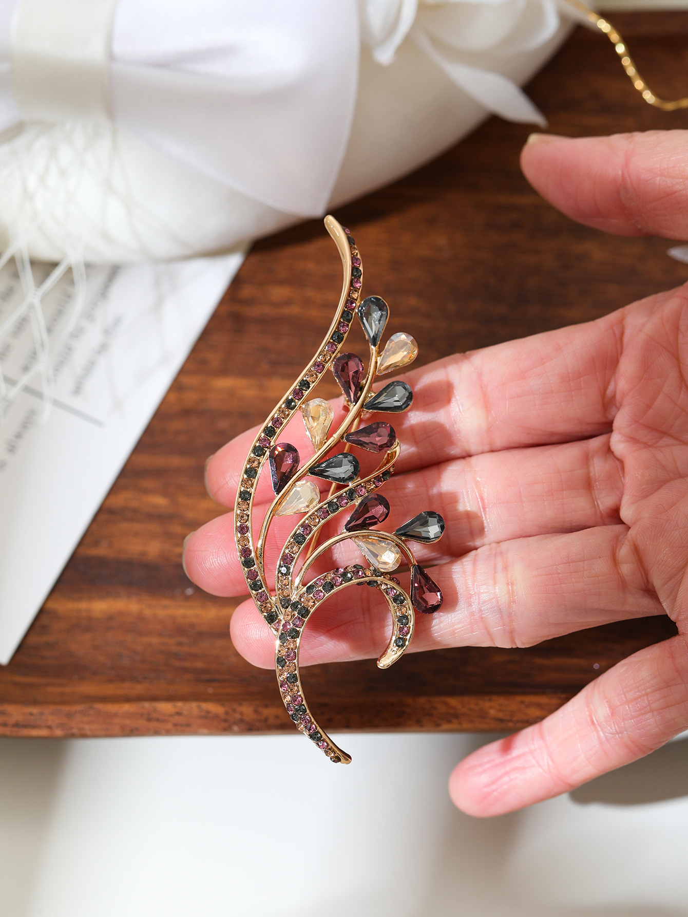 麦穗胸针优雅西装别针防走光胸花韩版水钻复古气质礼服外套领针详情4