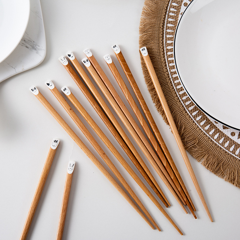 日式卡通实木筷子家用一人一筷家庭装高档区分分人分餐木筷子详情5