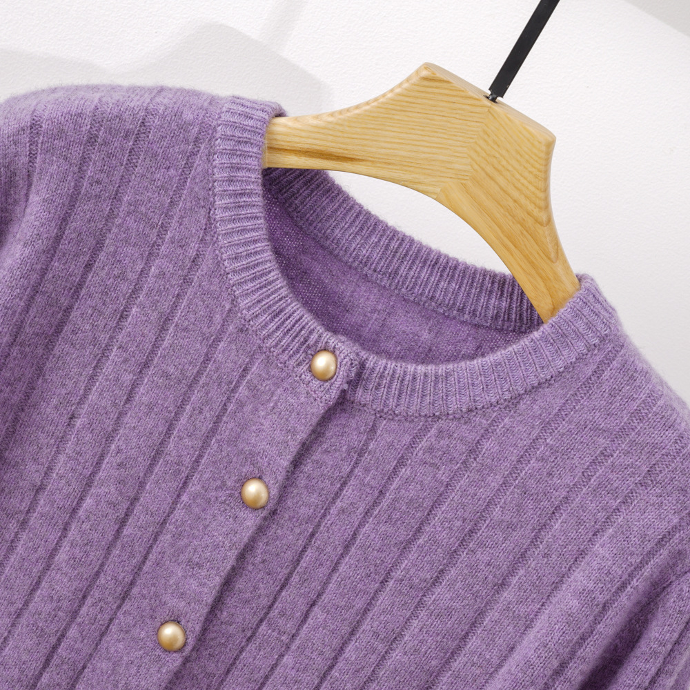 100 wool sweaters, cardigans, round-neck sweaters, warm and light, first-hand supply, wholesale in stock, elegant and commuter fine wool pic 29