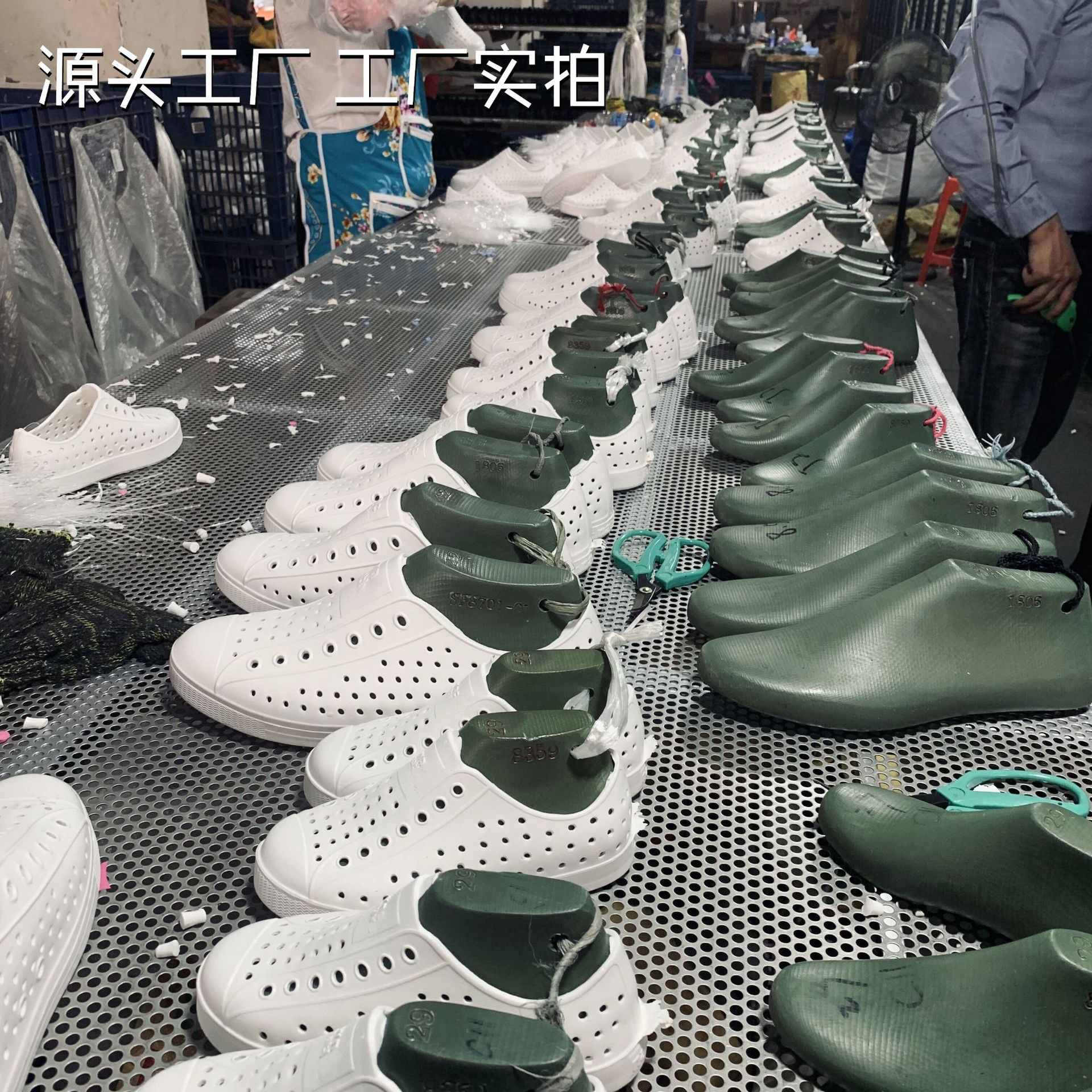 儿童洞洞鞋夏季休闲童鞋卡通凉鞋镂空男女童沙滩鞋跨境洞洞鞋批发详情2