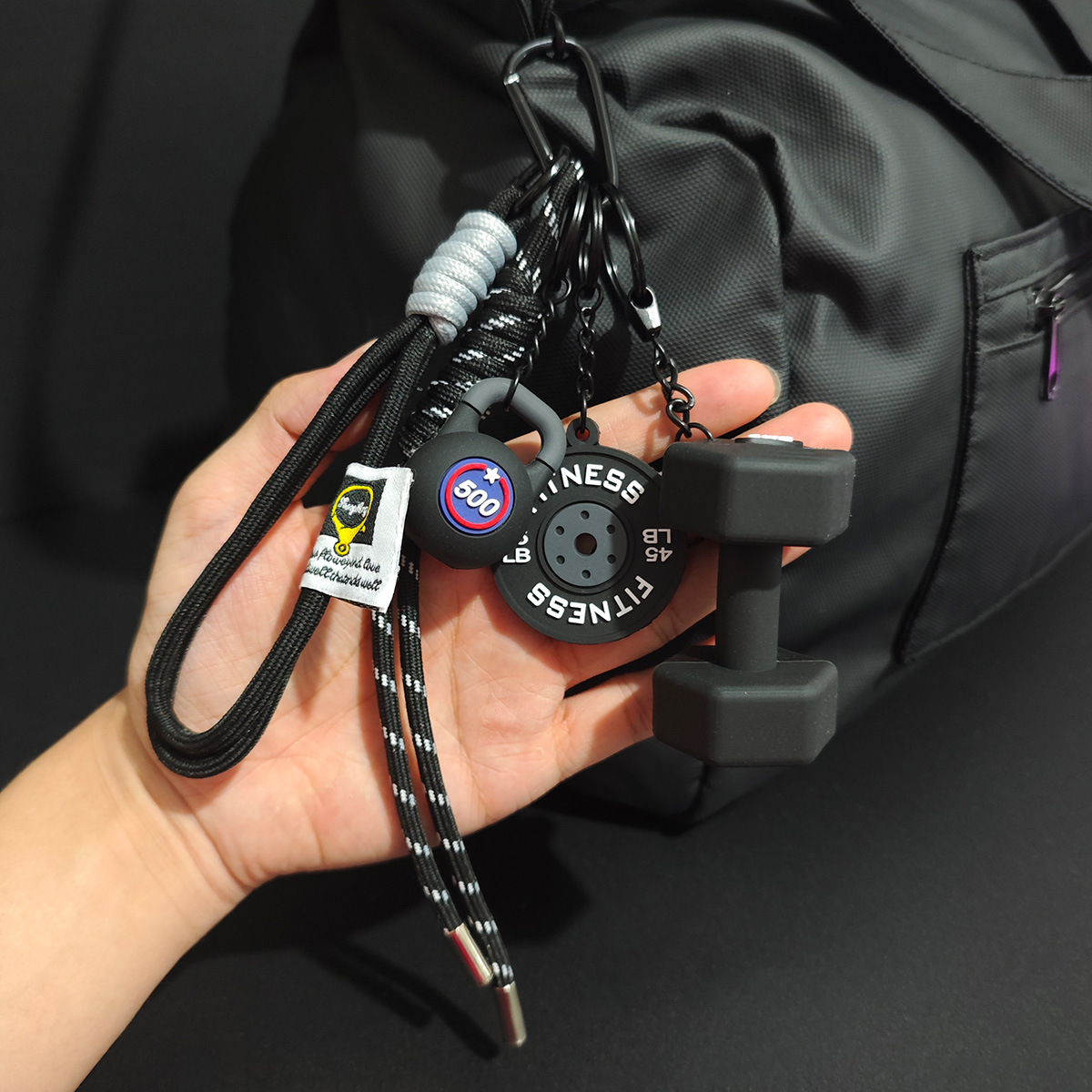 miu系多巴胺色彩健身仿器材包挂配件挂饰健身系列钥匙扣批发零售详情4