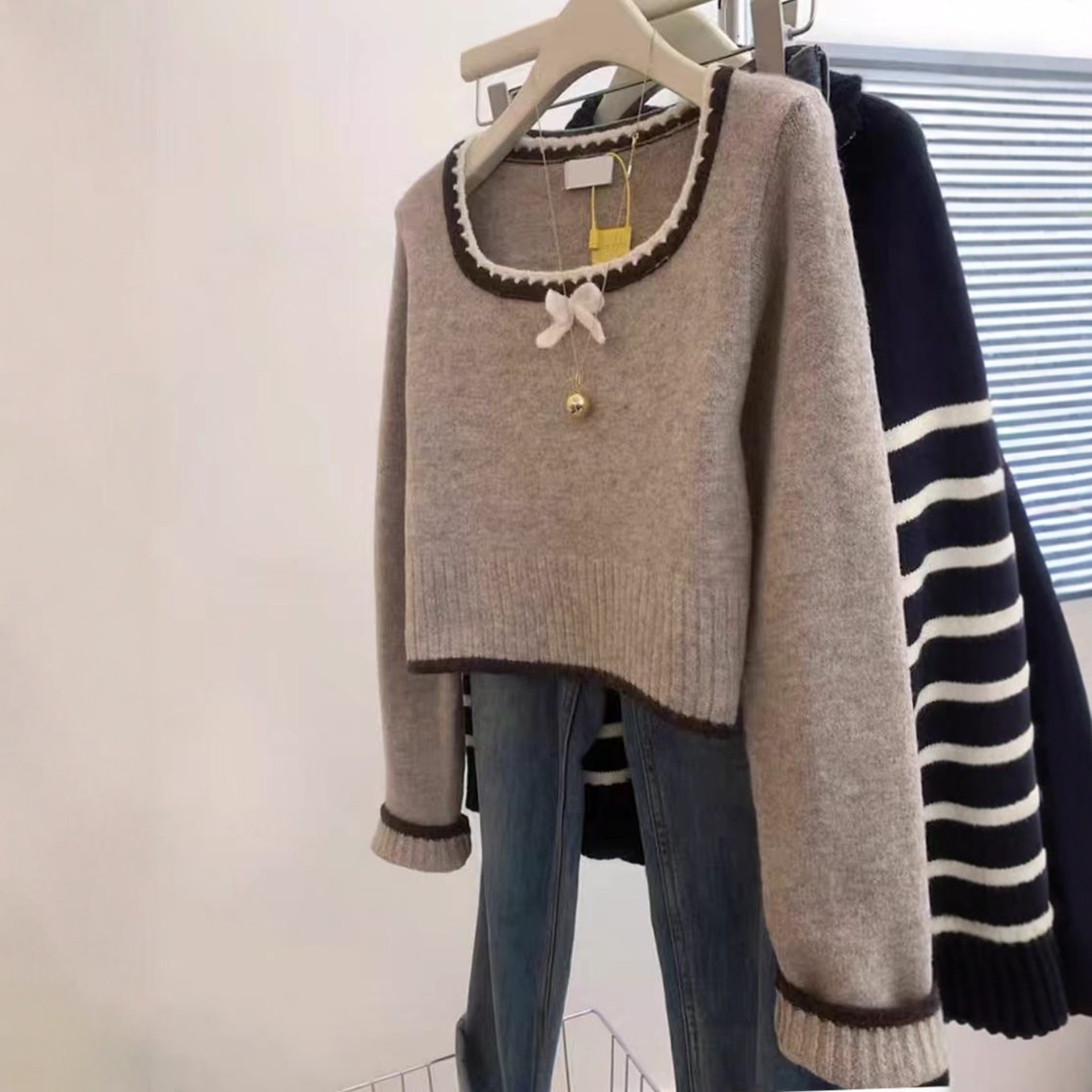 蝴蝶结方领长袖针织衫毛衣女春秋季韩系百搭修身新款打底衫上衣潮详情10