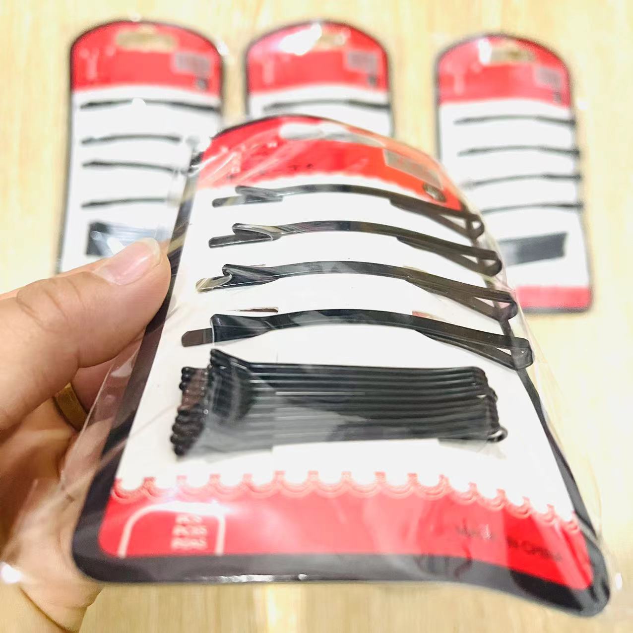 【1-9 Zones 】 Red Card One-piece Hair Clip 10/ Pack 2000/ box Red Paper Card One-piece Hair Clip Set Steel Wire Clip Fashion Hair Clip One Yuan Store Good supply pic 2