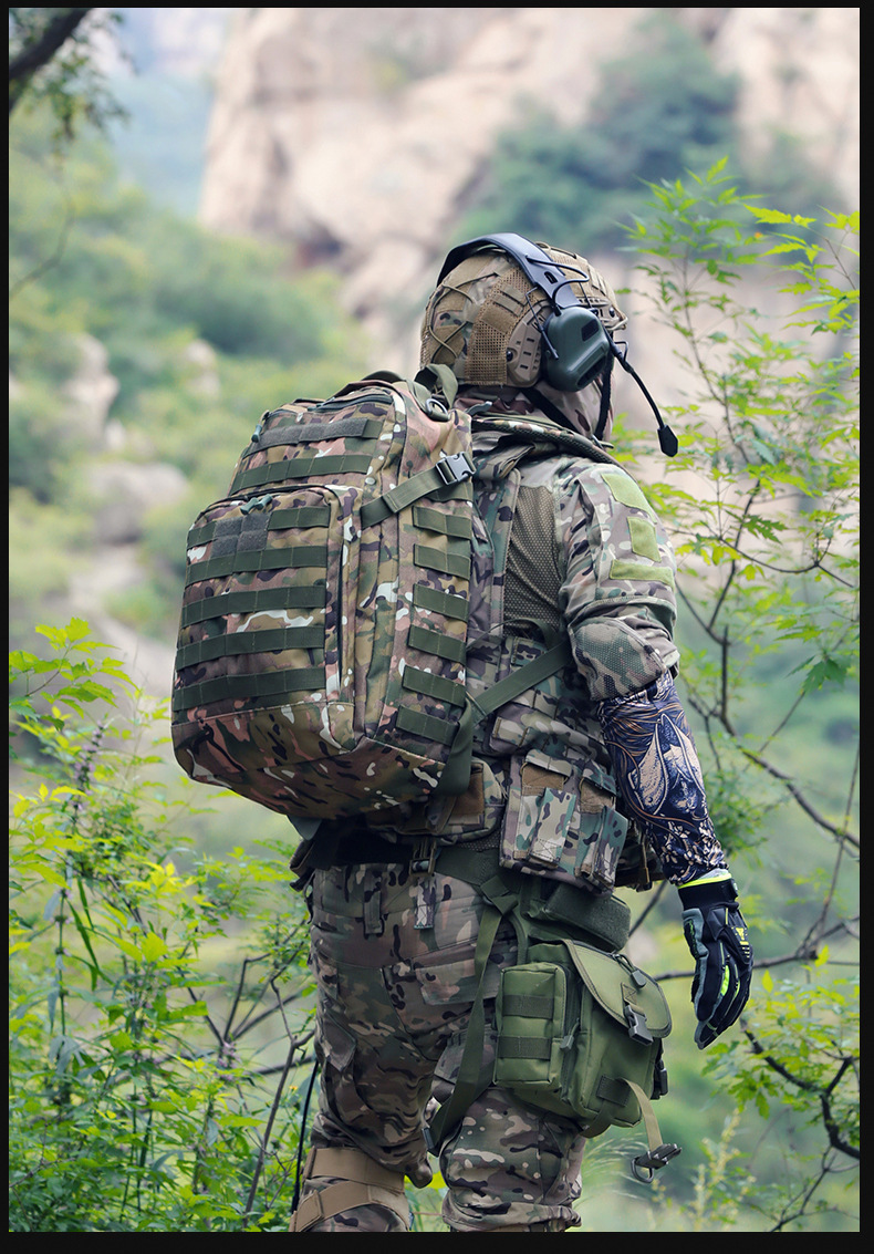 新款迷彩战术背包Aitobu男户外多用途大容量防水登山包详情30