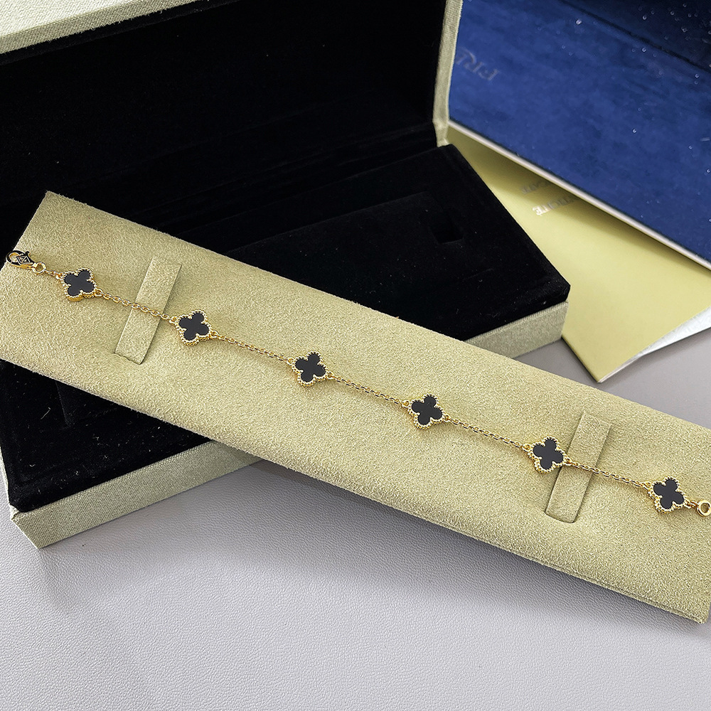 v金高版本厚镀18k金迷你五花六花四叶草手链不掉色高级感红玛瑙详情40