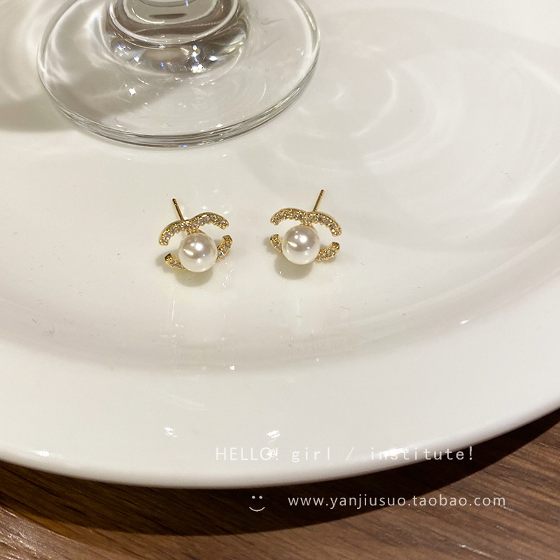 法式小香风珍珠锆石耳钉女秋冬高级感轻奢气质耳环小巧精致耳饰品详情8