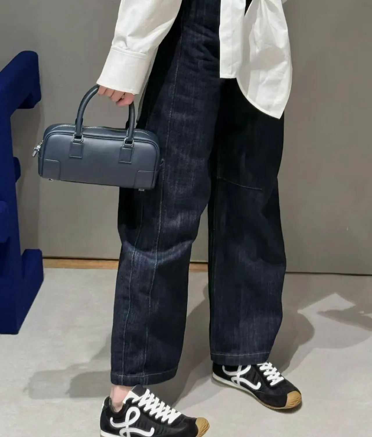 苏茵茵内增高阿甘鞋女2025新款歪头德训女鞋系带休闲鞋真皮德训鞋详情16