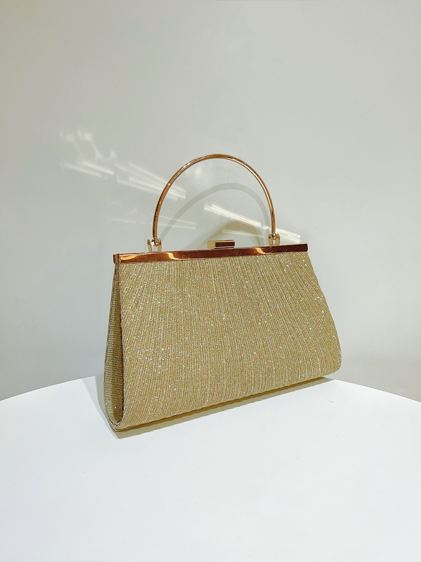 新款闪亮皱褶大容量手提包女公主包斜跨包晚宴包礼服包KTV手袋小详情14