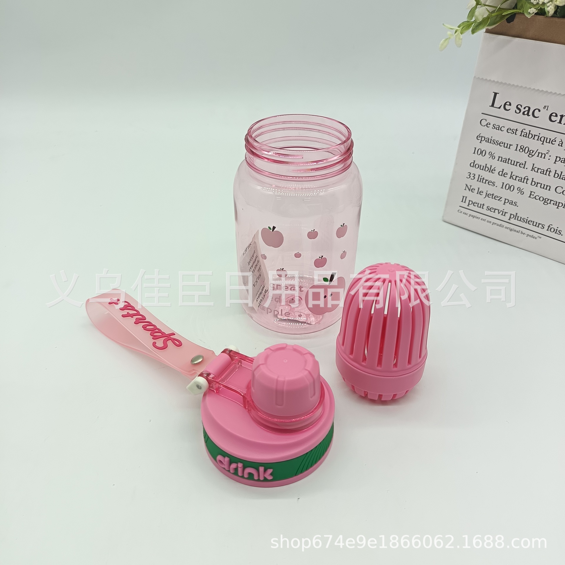 Summer simple and stylish straw cups for wholesale trade, large-capacity outdoor fitness water bottles, high appearance level and portability pic 6