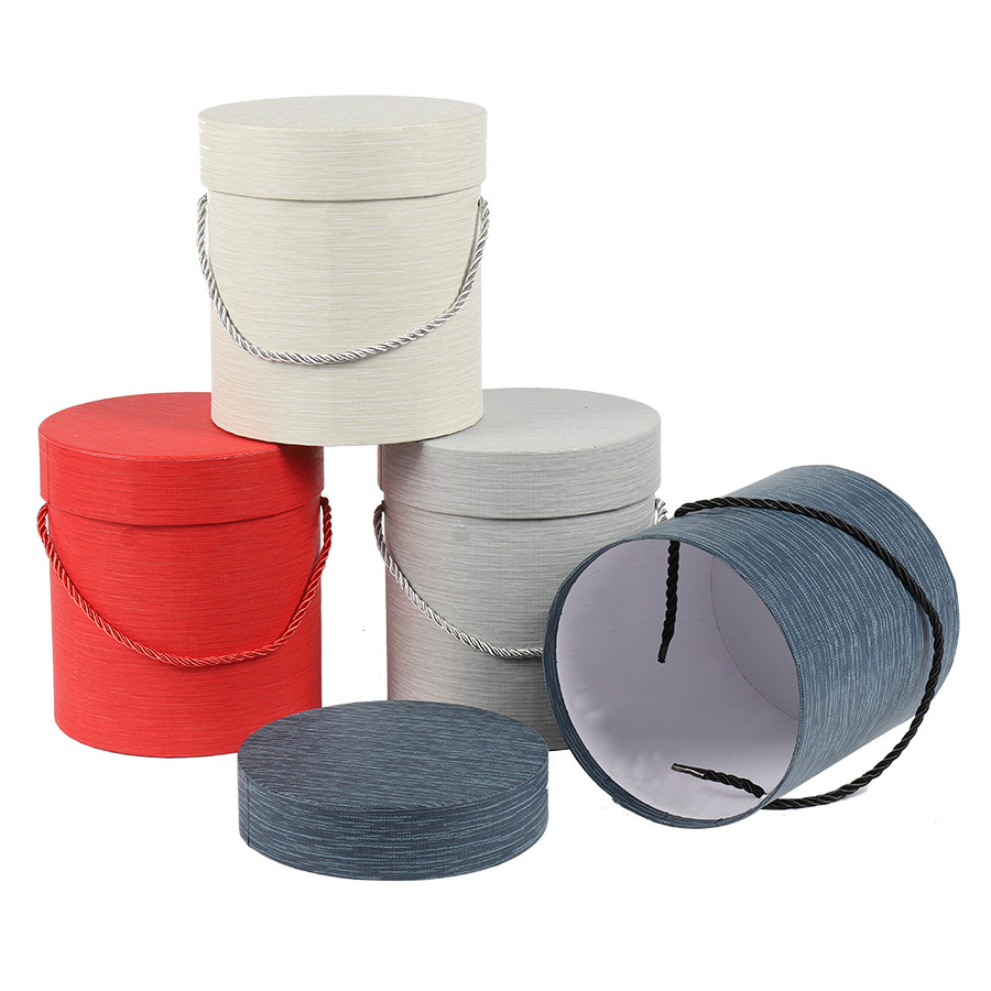 Factory direct sales of flower, hug bucket set, festival candy box, wedding souvenir gift box, hand-held round gift box set pic 9