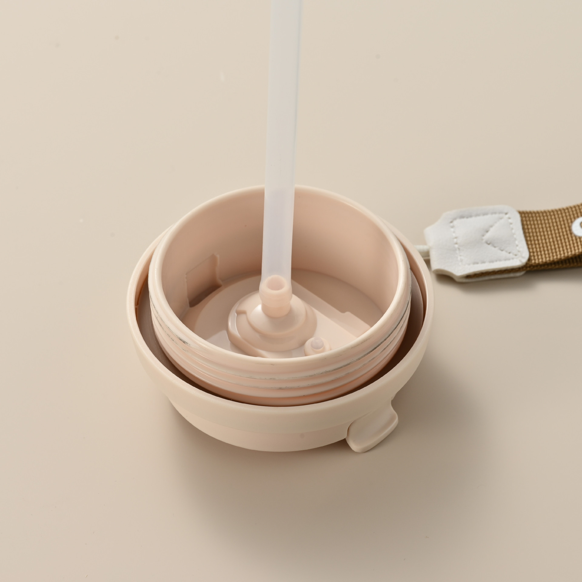 铃兰花简约陶瓷咖啡杯高颜值车载随行便携吸管双饮水杯办公礼品杯详情6