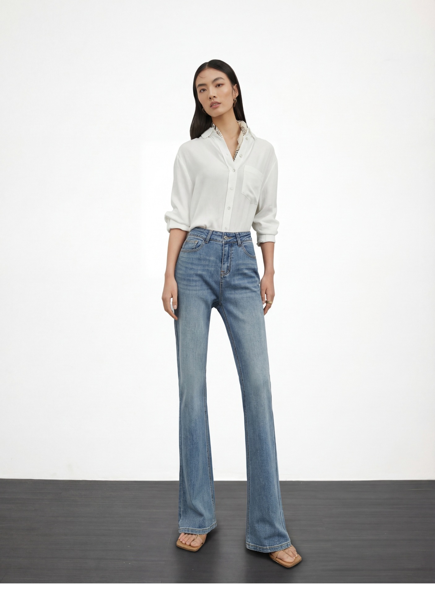 The windbreaker yoga model display clothing model showcases the new design pic 12