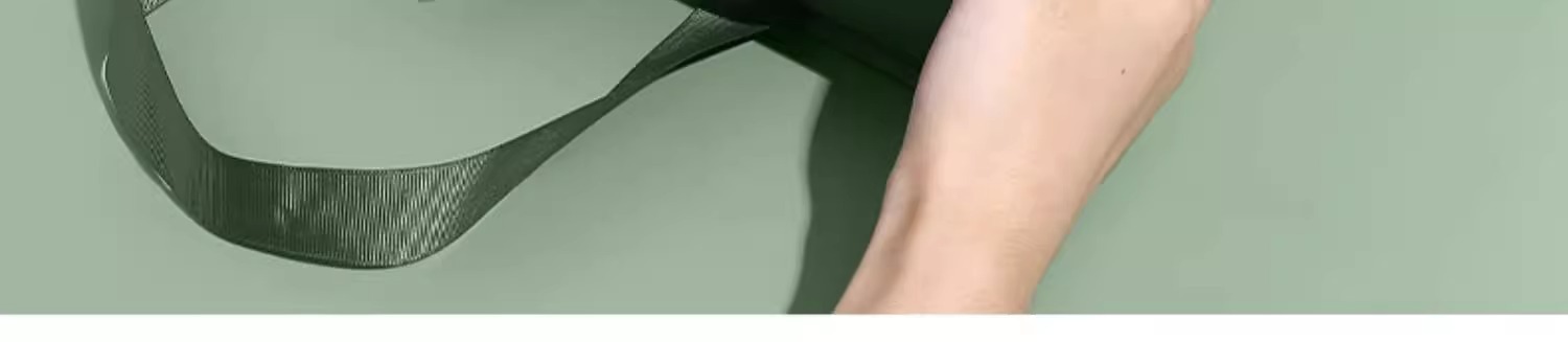 Business notebook sets, hand-held lanyard gift boxes, custom-made logo signature pens, notepads with engraved 316 insulated cups, drop-shaped plastic magnetic clasps, high-end and practical corporate customized gifts pic 5