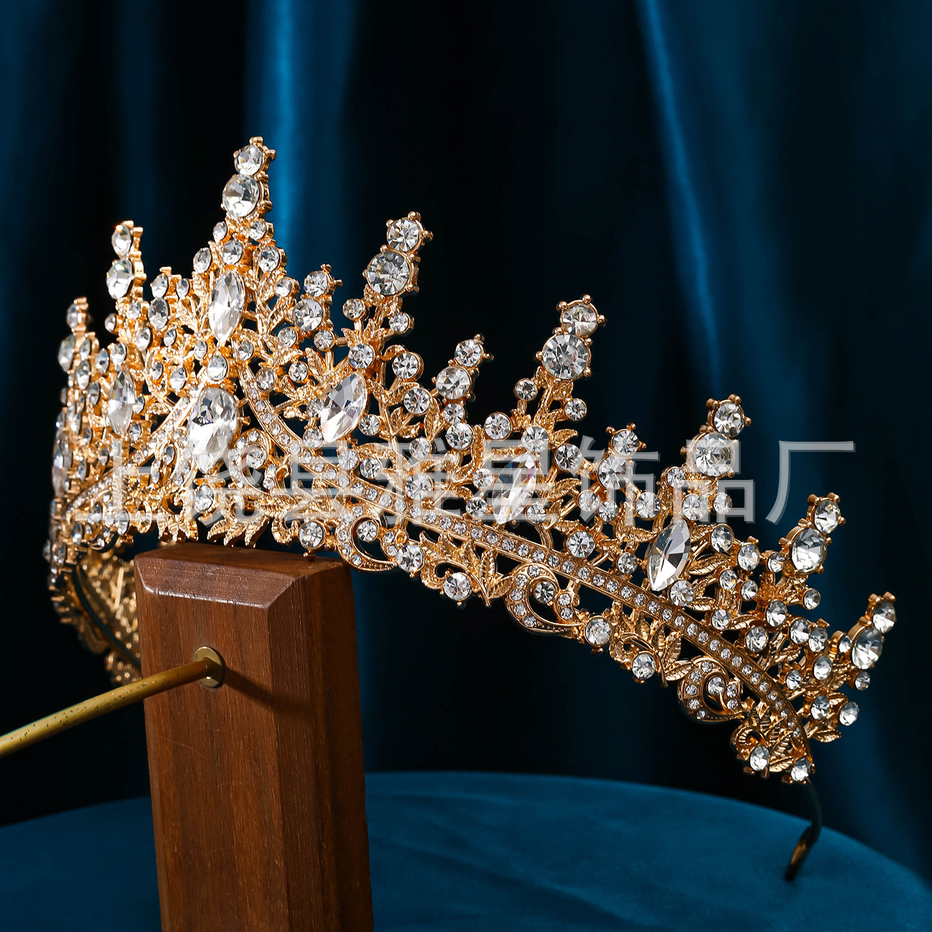 欧美金属水晶超闪婚纱写真女王发饰巴洛克婚礼头饰奢华新娘皇冠详情15
