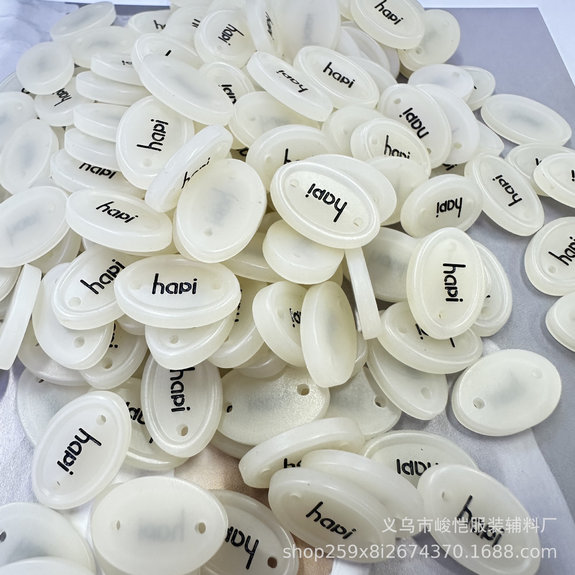 树脂雕刻激光吊牌logo服装辅料配饰diy饰品 小挂件详情2