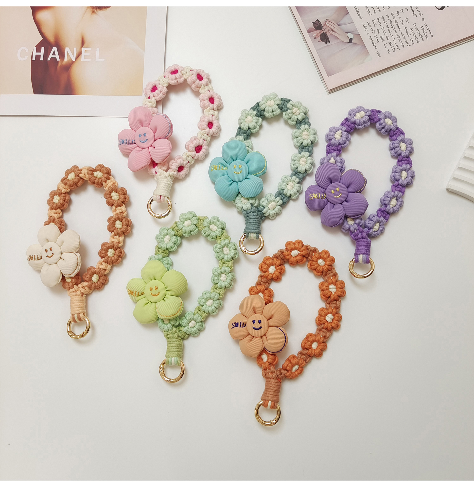 日韩可爱手工编织花朵钥匙扣手机挂件立体花花手腕挂绳手作礼品女详情7