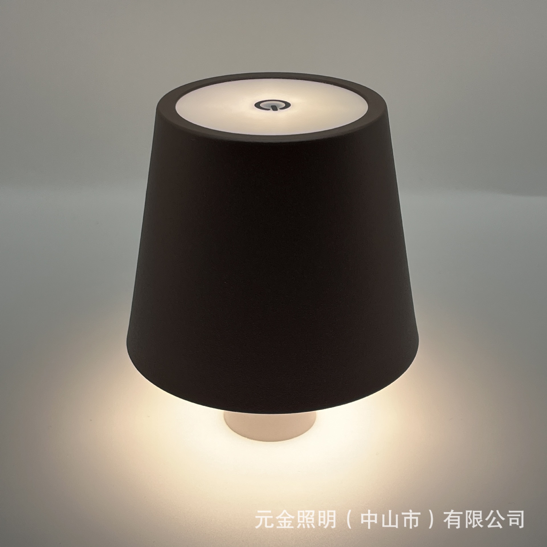 LED酒瓶充电台灯床头高级感创意酒吧小夜灯瓶盖氛围灯餐厅酒头灯详情11