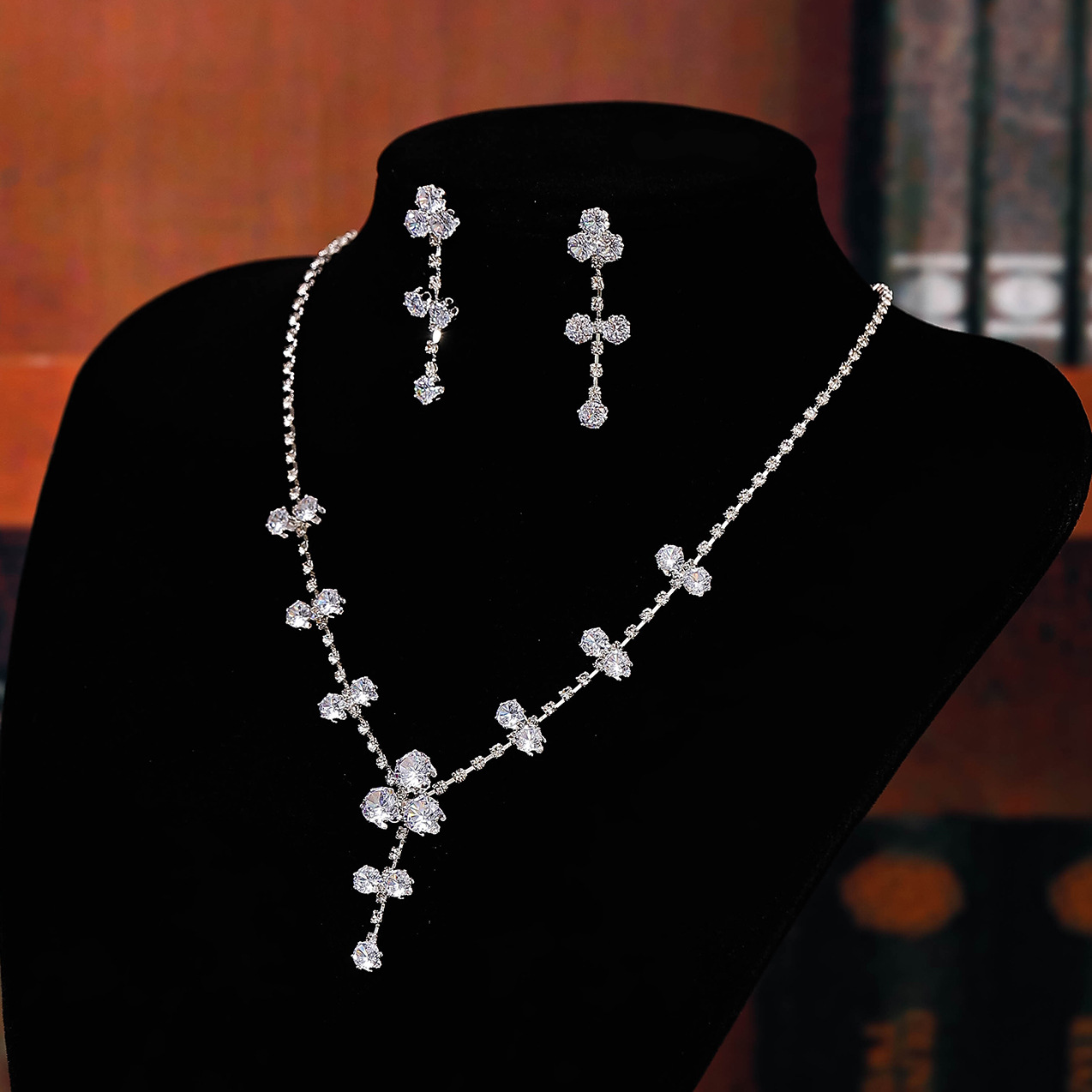 Novia accesorios de boda lady nupcial collar de novia decoración set moda garra cadena radiante diamante collar banquete pendientes pic 4