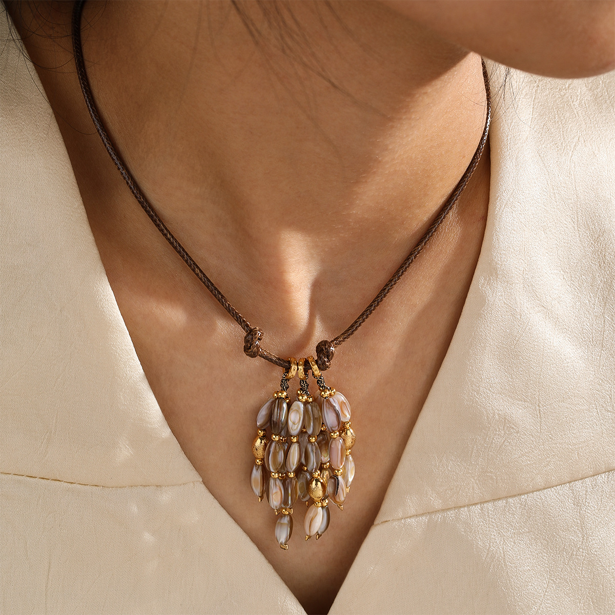 娜莎民族风小众设计麦穗贝壳珠流苏吊坠蜡绳项链高级感叠戴项饰详情6