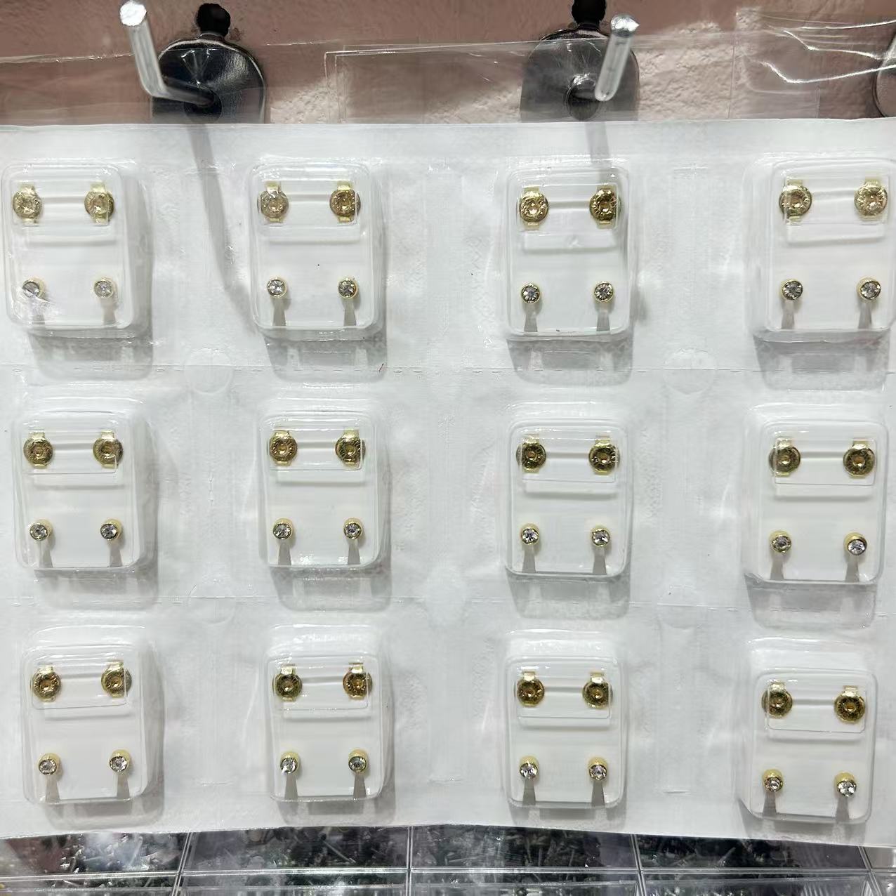 316医用不锈钢镶钻打耳洞专用耳钉穿耳洞穿耳眼耳针跨境批发外贸详情6