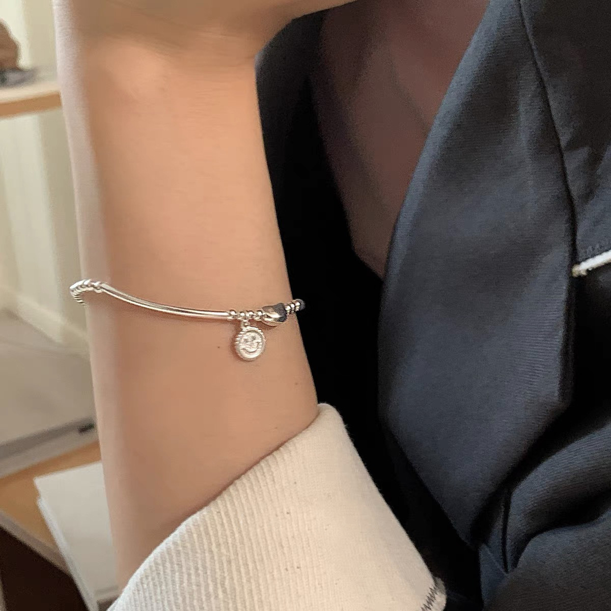 S925 sterling silver smiley face bean elastic beaded bracelet: simple and versatile, light luxury, ins niche jewelry with a sense of sophistication pic 2