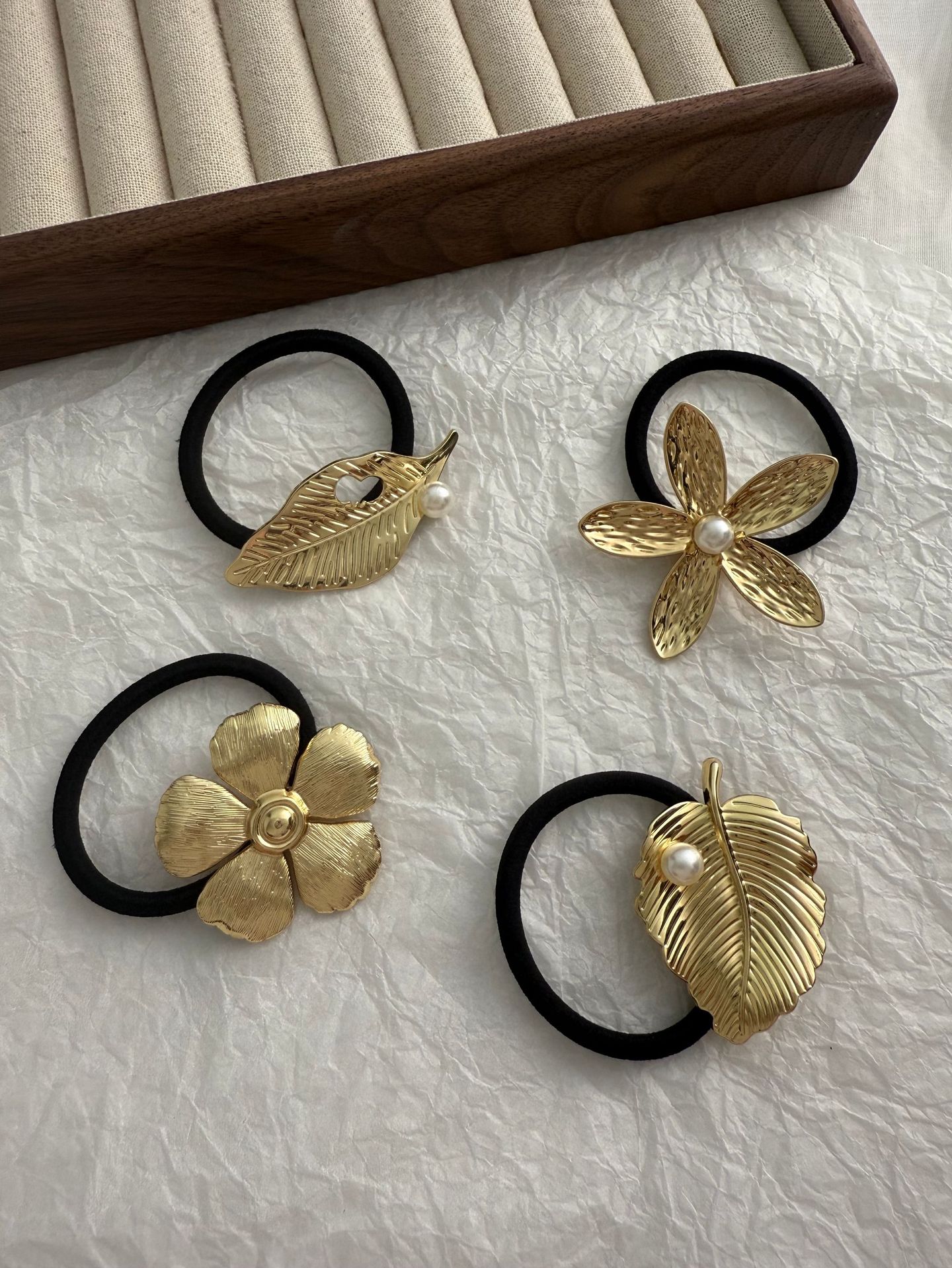 跨境个性百搭时尚金色花朵后脑勺盘发头饰树叶高弹力皮筋发绳头绳详情2