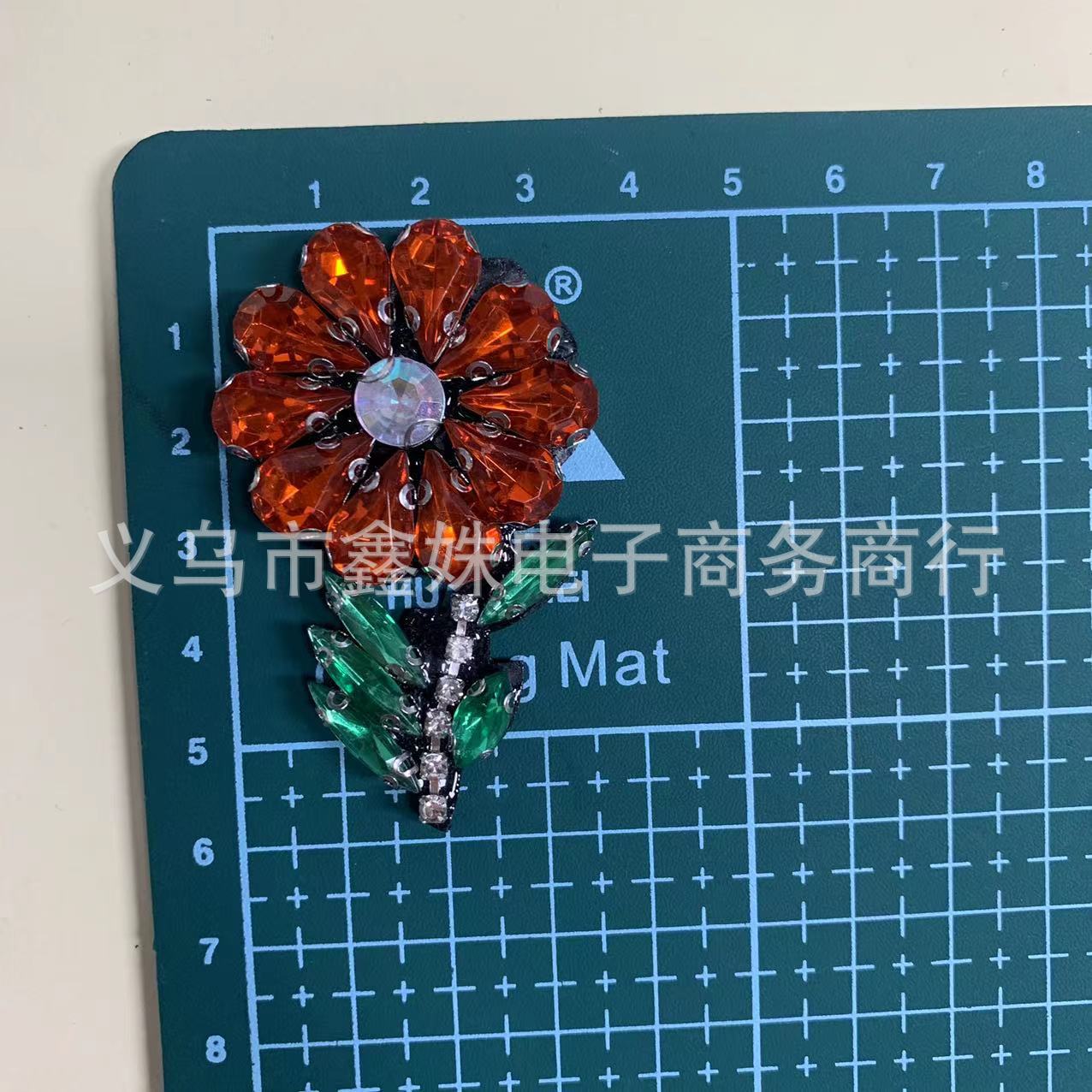 Bestseller bee diamond-encrusted beaded embroidery patchwork decoration with gold and silver thread subsidy pic 10