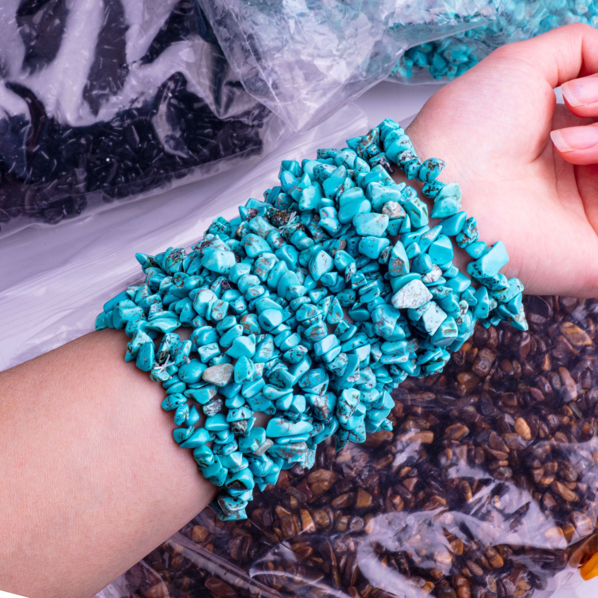 批发天然石水晶碎石女士链条手串不规则小碎石紫晶手串手饰品详情14