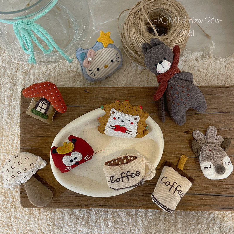 手工艺品布艺动物玩偶春节醒狮刺绣手工制作节日装饰礼品创意家居摆件详情2