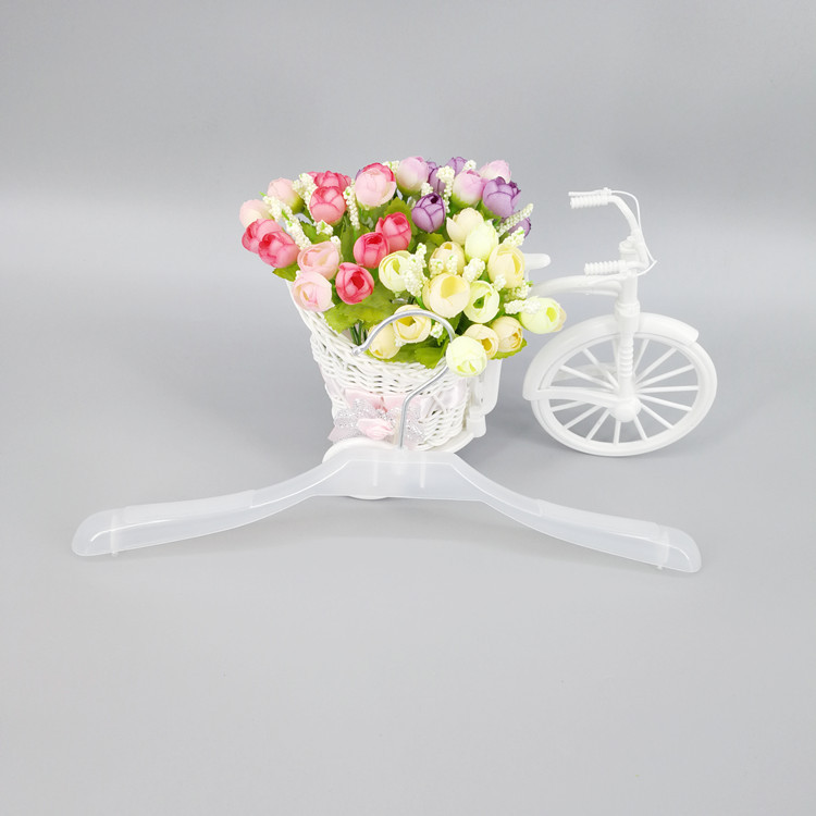 厂家直销白色衣架防滑塑料加厚家用无痕晾衣架详情1