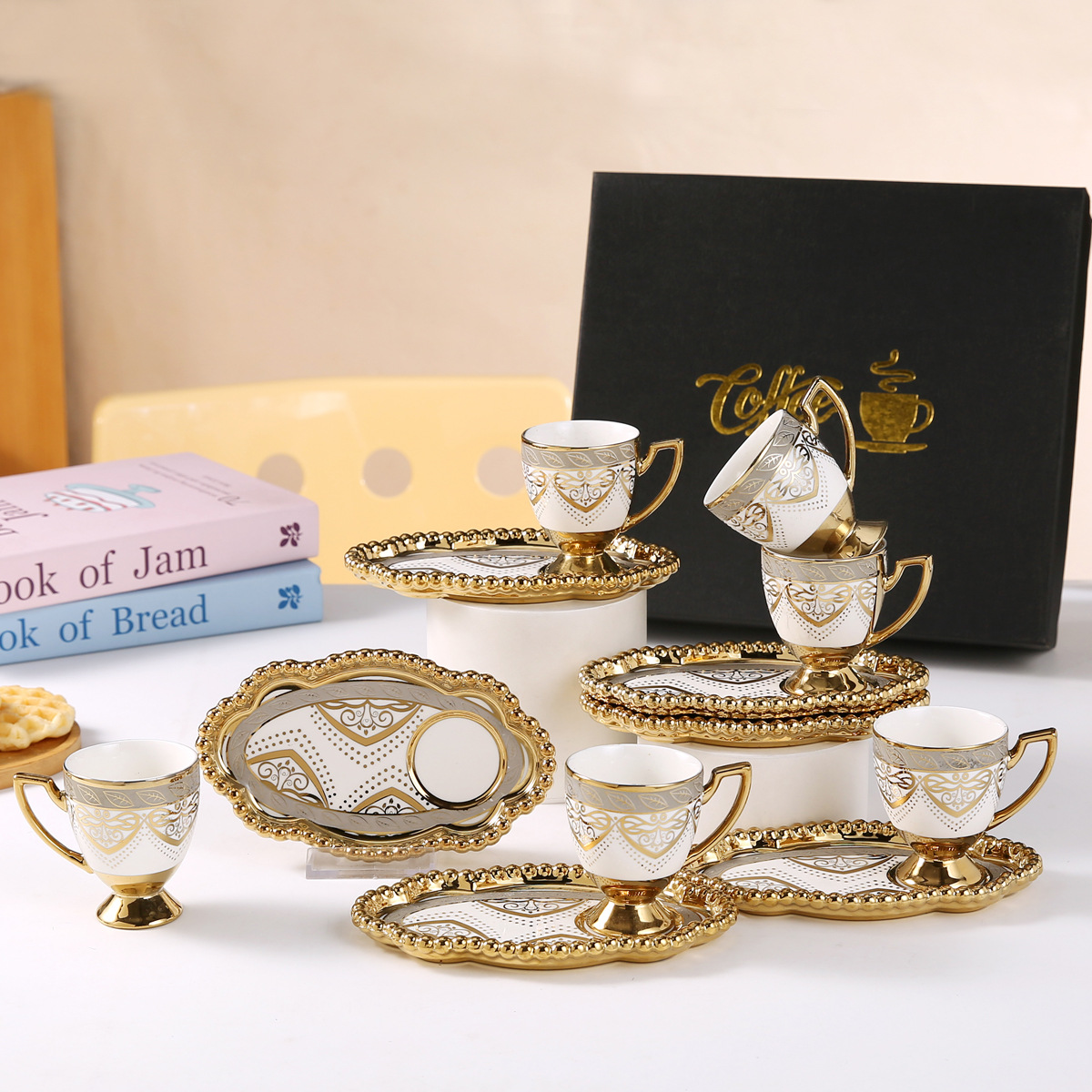 European-style ceramic cups, gold-plated creative coffee cup and saucer sets, Middle Eastern, European and American electroplated cups, business gift wine glasses pic 16