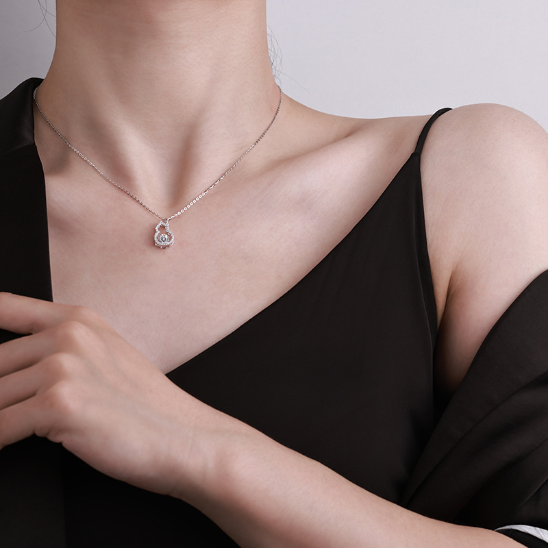 S925银微镶锆石轻奢小众高级设计感简约灵动款葫芦跳动的心项链详情6
