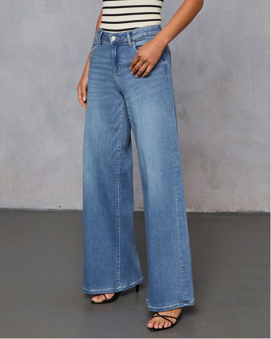 New stretch jeans for women from Europe and America are selling well. They are fashionable, stylish, commuter wide-leg jeans with washable stretch pic 6