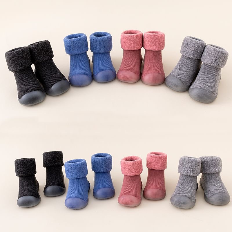 Baby walking shoes for autumn and winter, thickened with fleece, soft-soled and anti-slip, pure cotton floor socks for warmth pic 3
