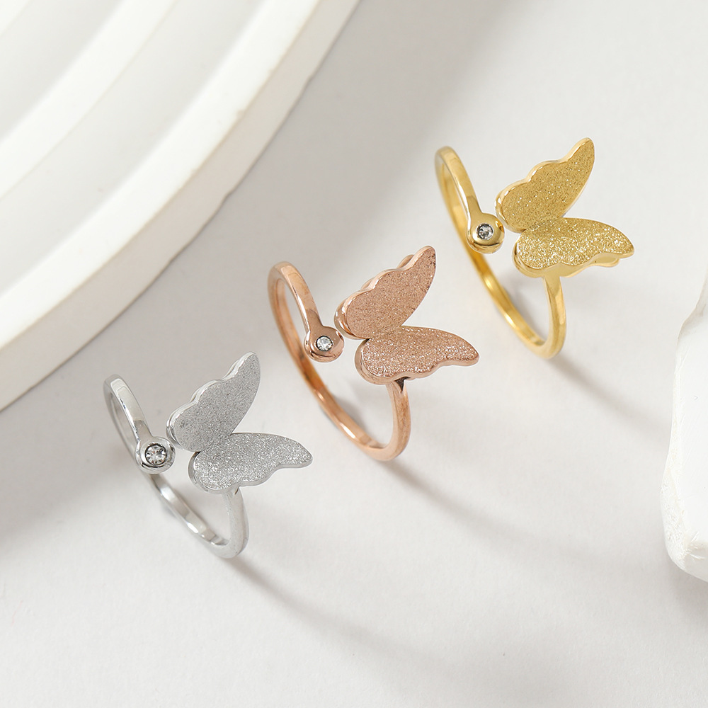 跨境新款 高级感钛钢戒指 女 小众磨砂蝴蝶开口镶钻钛钢饰品批发详情3