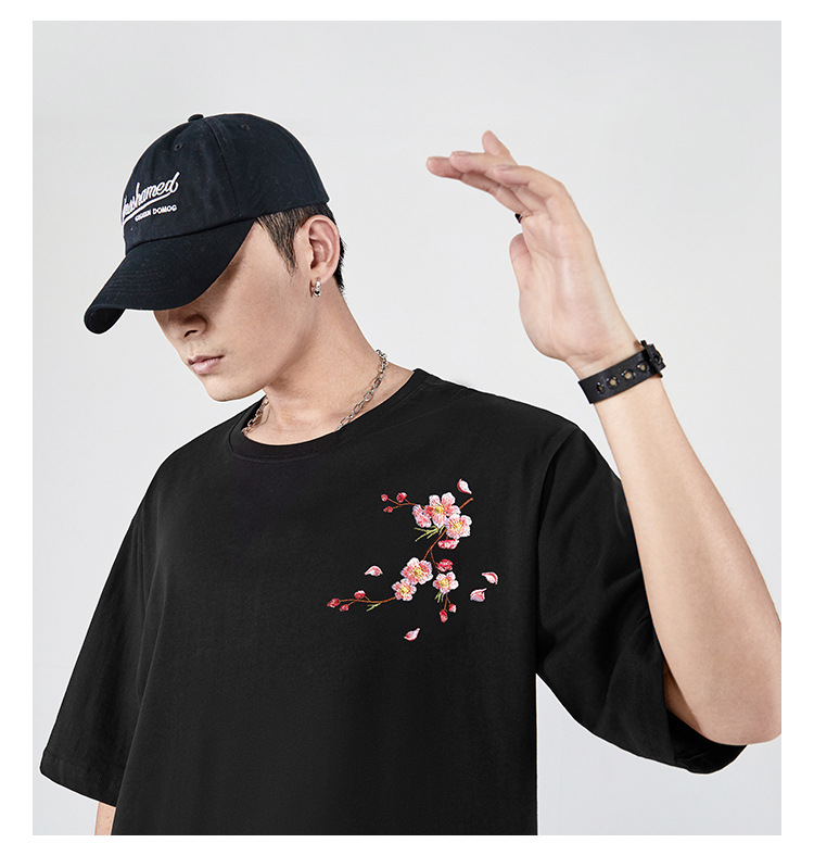 New Spring/Summer 2025 Guochao Chinese Trend brand loose plum blossom embroidered short-sleeved T-shirts for men and couples, summer half-sleeved pic 15